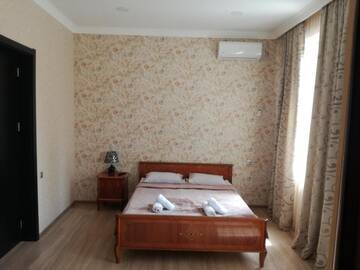 Фото номера Четырехместный номер с собственной ванной комнатой Мини-отель Guest House Kakheti г. Кварели 7